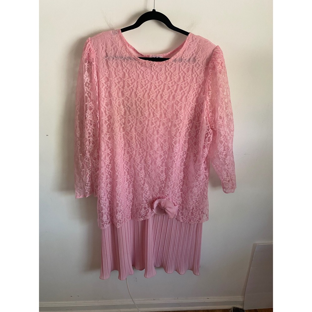 Cue Fashions Vintage Pink Lace Accordion Pleat Dress Plus Size 24W Made in USA